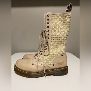 Vintage Dr. Martens Mala Woven Lace Up Cream Boots Women’s US 8 EU 39 UK 6